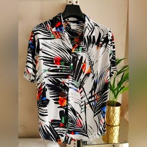 GUESS short sleeve summer shirt